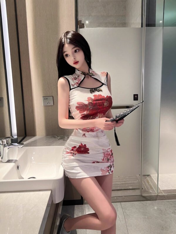 16036#White Floral Qipao Mini Dress — Sleeveless Mandarin Collar Bodycon Modern Chinese Cheongsam
