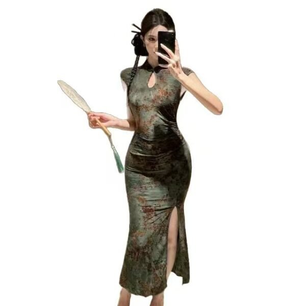 16065#Dark Green Floral Qipao — Short-Sleeve Slim-Fit Long Cheongsam with Side Slit