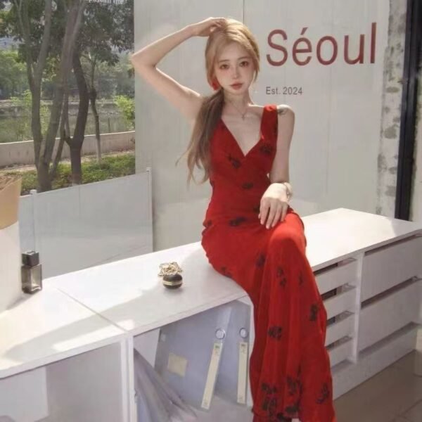 16073#Scarlet Red Halter Neck Maxi Dress — Deep V-Neck Floral Bodycon Gown