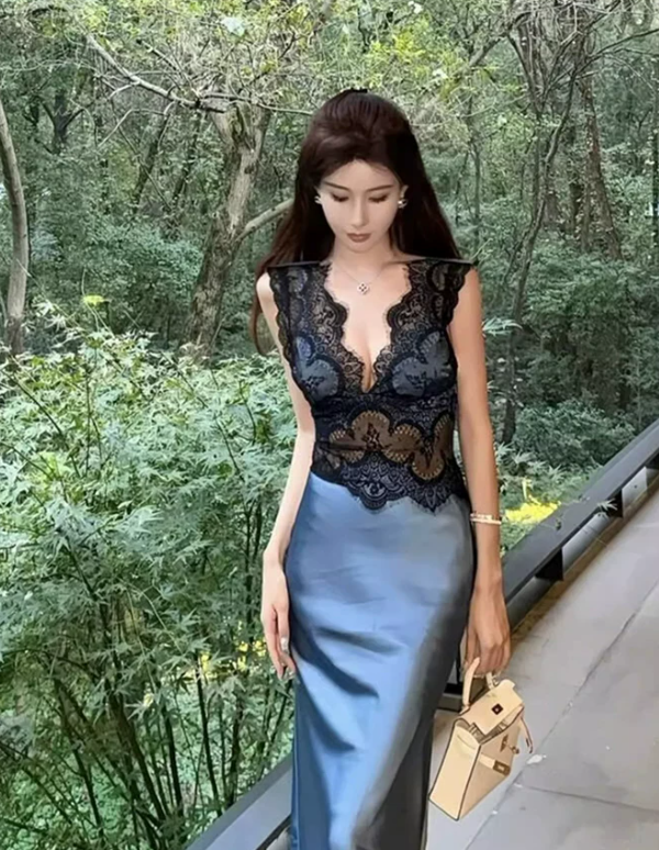 160111#Blue Satin Cowl-Neck Sleeveless Midi Dress