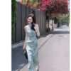 16029#Light Blue Floral Qipao — Modern Sleeveless Cheongsam with Shawl